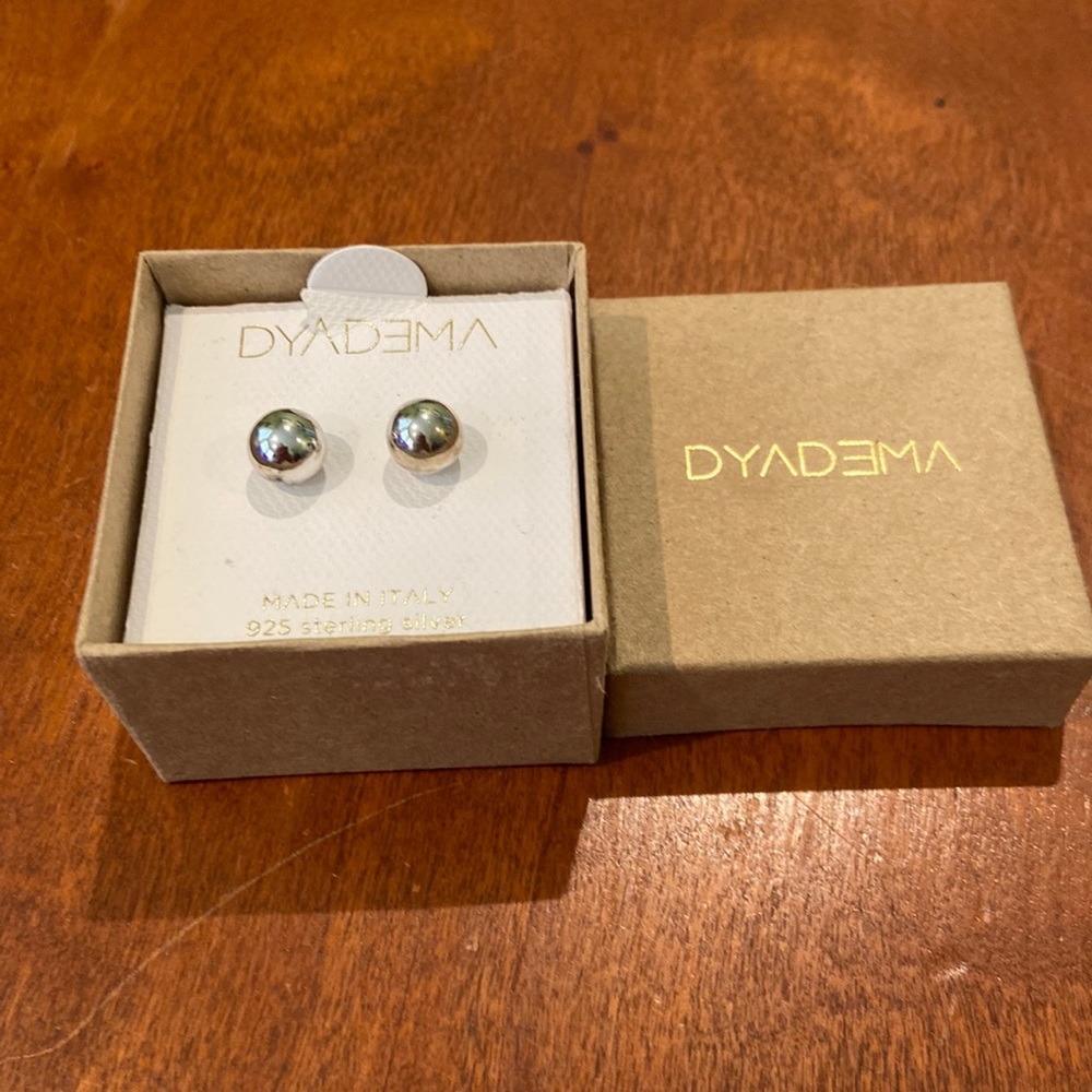 925 sterling silver ball studs made in Italy